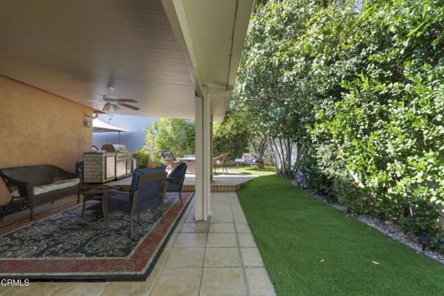 2145 Las Lunas Street, Pasadena, CA 91107