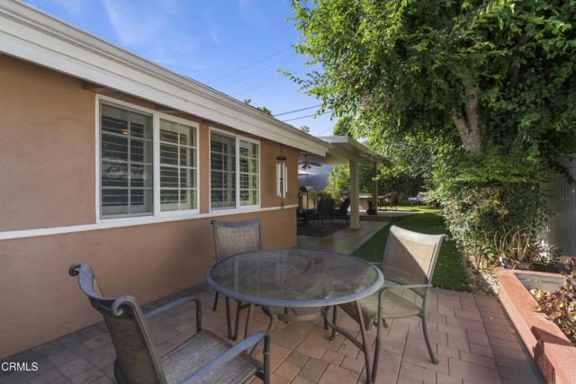 2145 Las Lunas Street, Pasadena, CA 91107