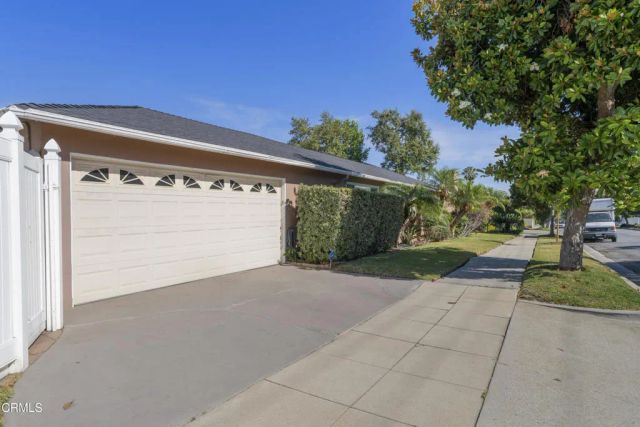 2145 Las Lunas Street, Pasadena, CA 91107