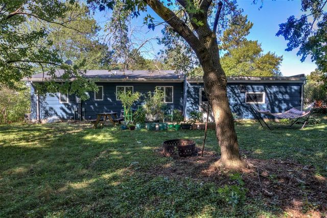 1615 Nelson Drive, Eau Claire, WI 54703