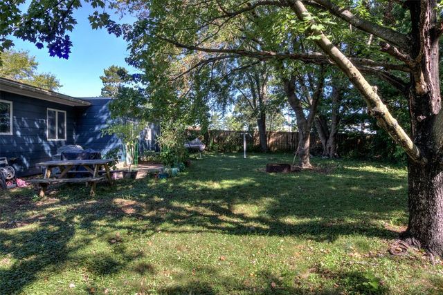 1615 Nelson Drive, Eau Claire, WI 54703