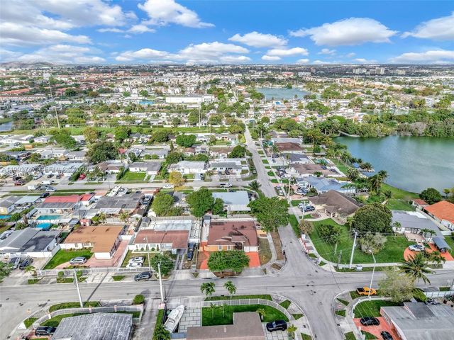 6190 W 14th Ave, Hialeah, FL 33012