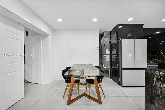 6190 W 14th Ave, Hialeah, FL 33012