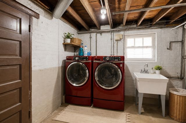 6325 S Francisco Avenue, Chicago, IL 60629