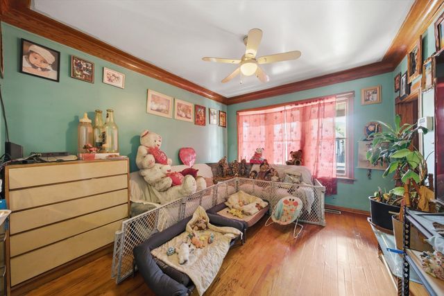 6325 S Francisco Avenue, Chicago, IL 60629