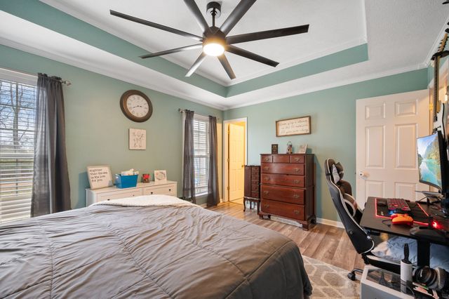 7 Merideth Lynn Rd, Fayetteville, TN 37334