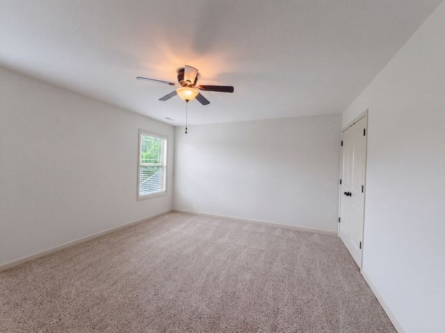 3512 Martins Woods Ln, La Vergne, TN 37086