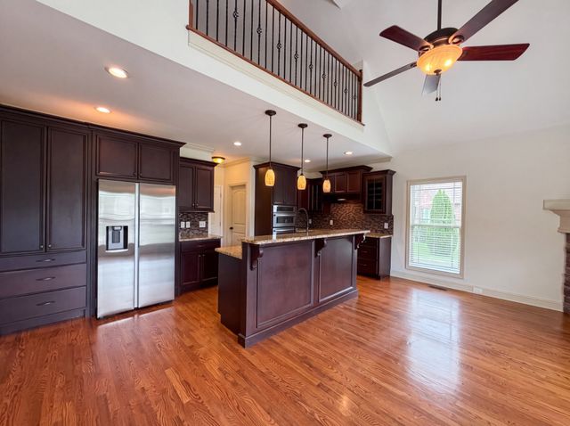 3512 Martins Woods Ln, La Vergne, TN 37086