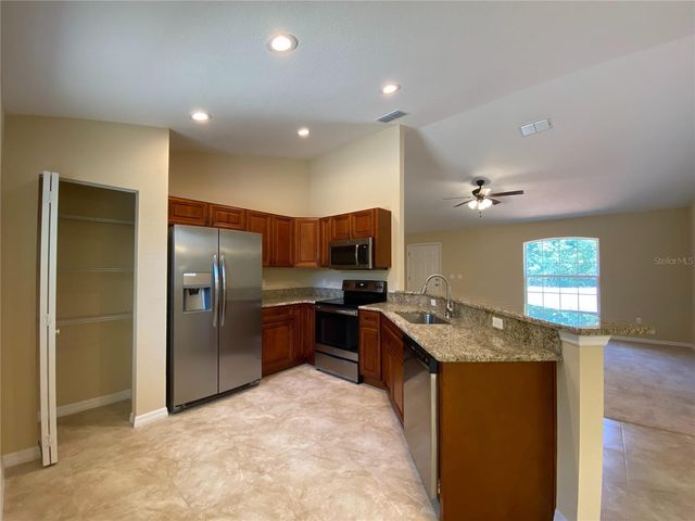 15819 SW 19TH TERRACE, Ocala, FL 34473