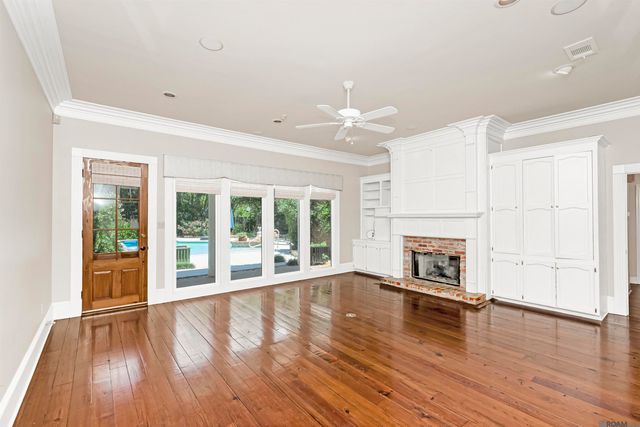14513 Cottage Oak Ave, Baton Rouge, LA 70810