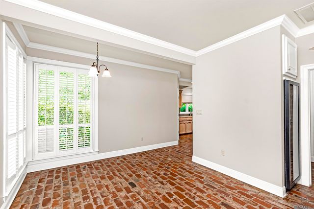 14513 Cottage Oak Ave, Baton Rouge, LA 70810
