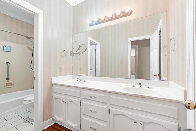 14513 Cottage Oak Ave, Baton Rouge, LA 70810