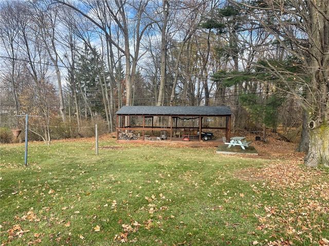 704 RUMSON Road, Greece, NY 14616