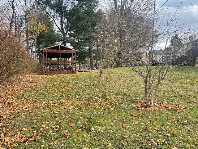 704 RUMSON Road, Greece, NY 14616