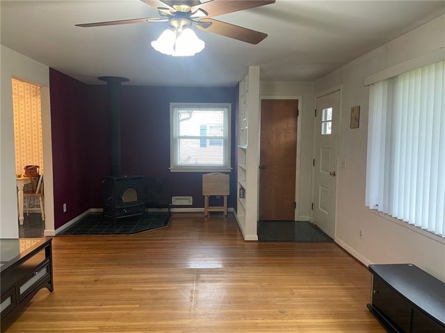 704 RUMSON Road, Greece, NY 14616