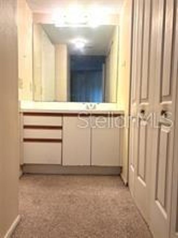 Image 12 of property listing at 800 COVE CAY DRIVE 1F, Clearwater, FL 33760