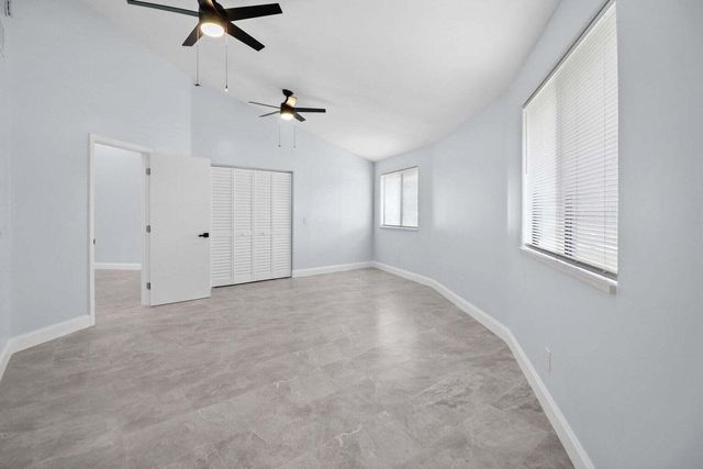 6300 SE Phillips Bend Avenue, Stuart, FL 34997