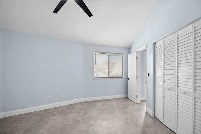 6300 SE Phillips Bend Avenue, Stuart, FL 34997