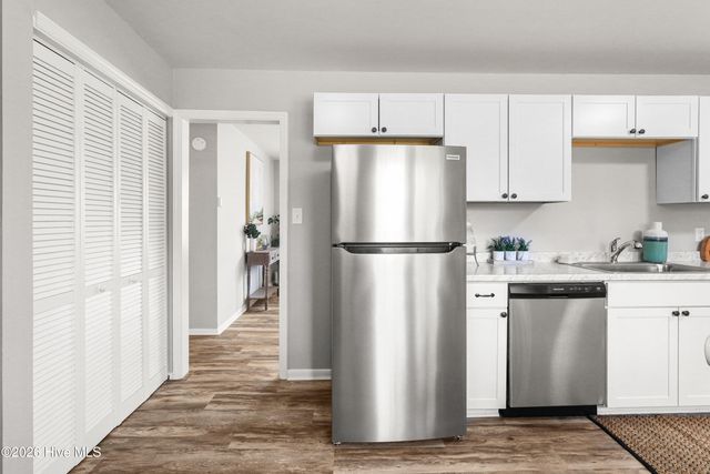 706 Seminole Trail, Jacksonville, NC 28540