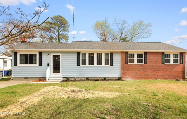 706 Seminole Trail, Jacksonville, NC 28540