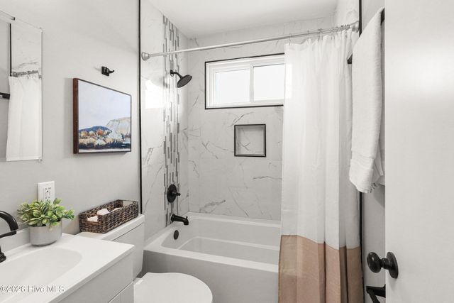 706 Seminole Trail, Jacksonville, NC 28540