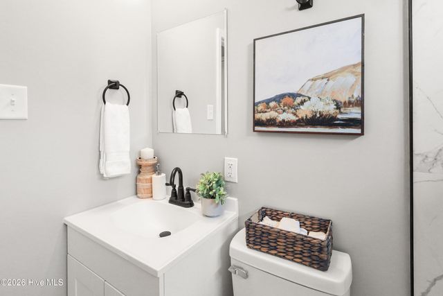 706 Seminole Trail, Jacksonville, NC 28540