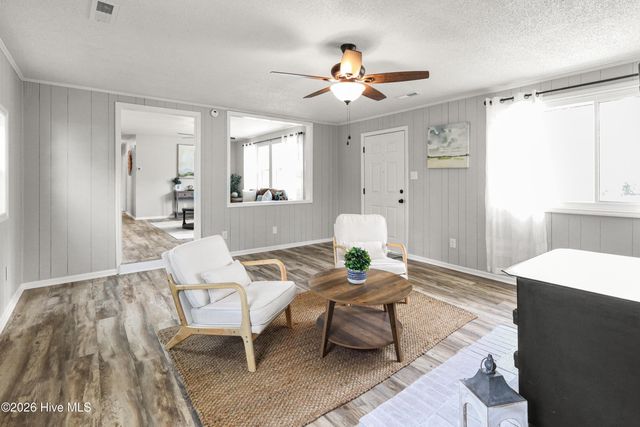 706 Seminole Trail, Jacksonville, NC 28540