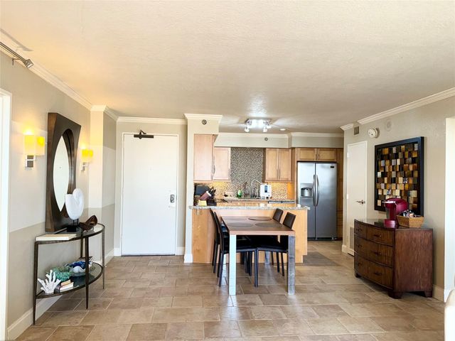 5220 Seawall Boulevard 438/439, Galveston, TX 77551