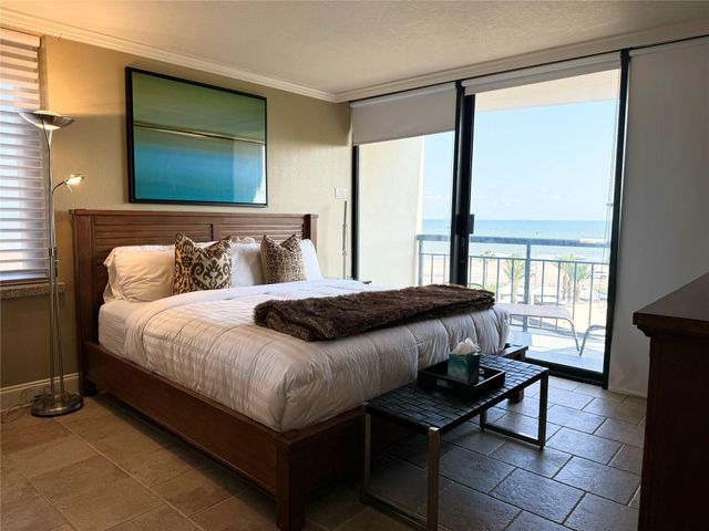 5220 Seawall Boulevard 438/439, Galveston, TX 77551