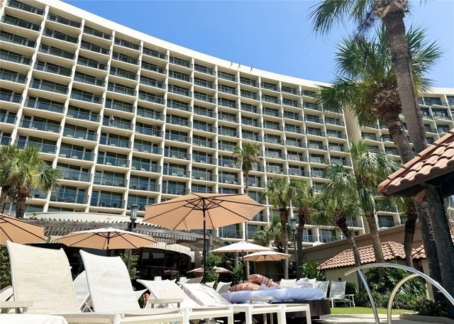 5220 Seawall Boulevard 438/439, Galveston, TX 77551