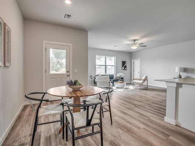 745 Cumberland Drive, Guthrie, OK 73044