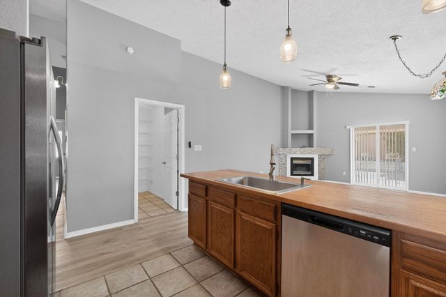 4608 Homestead Trail NW, Albuquerque, NM 87120