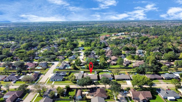 2804 Shady Creek Drive, Pearland, TX 77581