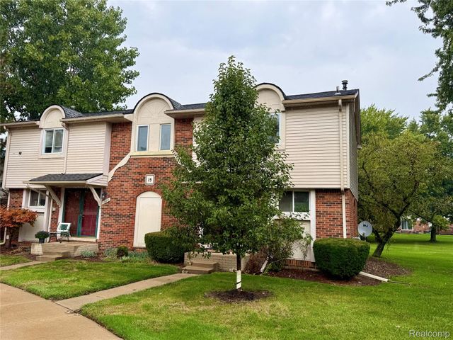 1920 Jan Court 29, Canton Charter Township, MI 48187