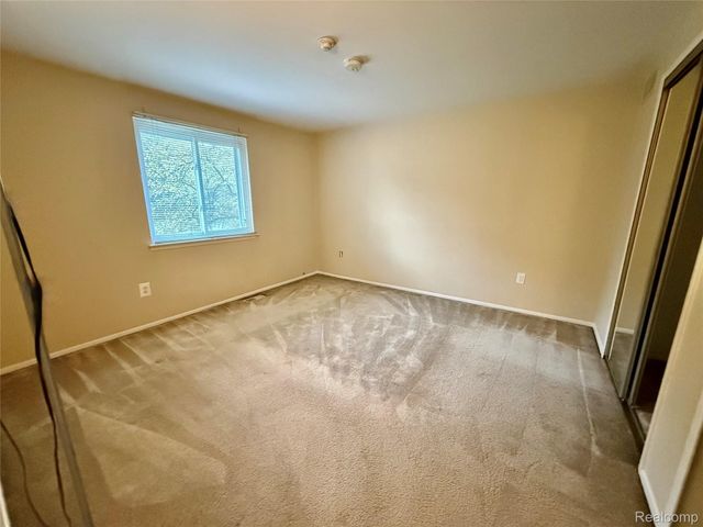 1920 Jan Court 29, Canton Charter Township, MI 48187