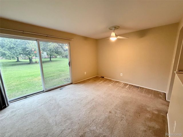 1920 Jan Court 29, Canton Charter Township, MI 48187
