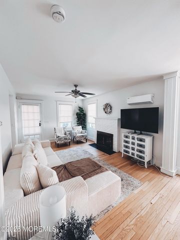 916 Bay Avenue, Point Pleasant Beach, NJ 08742
