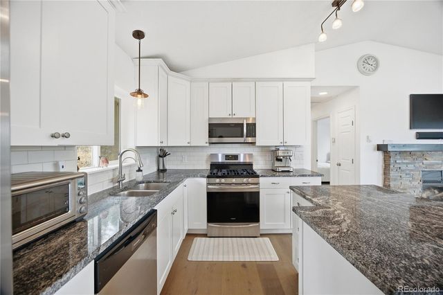 9941 City View Drive, Morrison, CO 80465