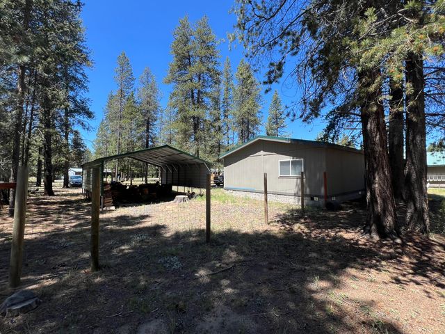 52960 Forest Way, La Pine, OR 97739