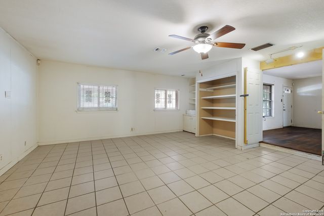 226 Covina, San Antonio, TX 78218