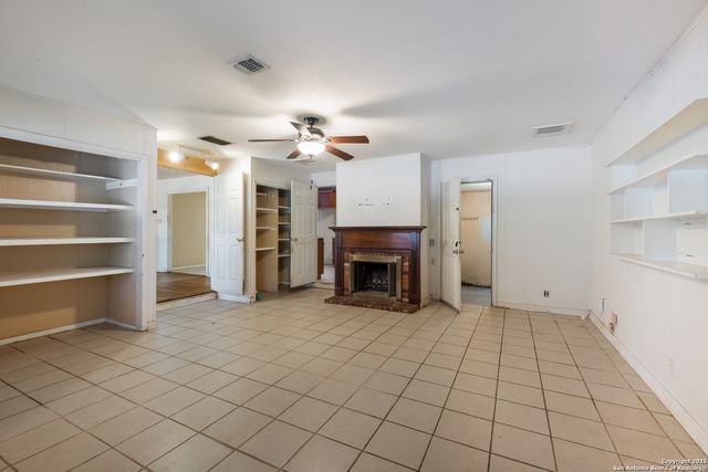 226 Covina, San Antonio, TX 78218