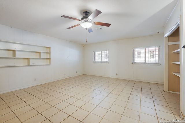 226 Covina, San Antonio, TX 78218