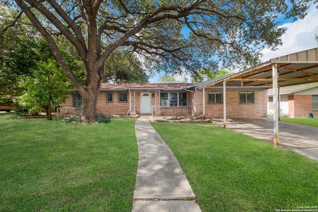 226 Covina, San Antonio, TX 78218