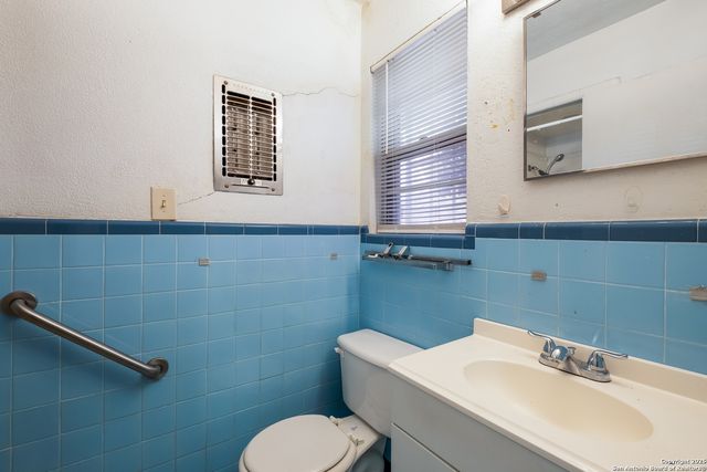 226 Covina, San Antonio, TX 78218