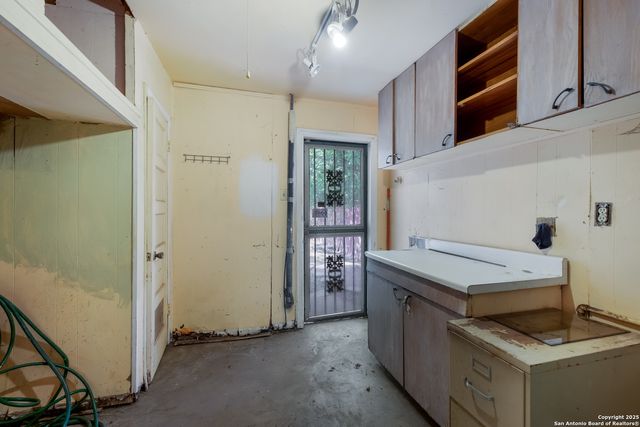 226 Covina, San Antonio, TX 78218