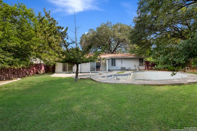 226 Covina, San Antonio, TX 78218
