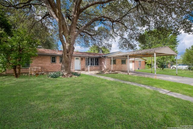 226 Covina, San Antonio, TX 78218