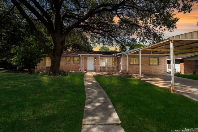 226 Covina, San Antonio, TX 78218