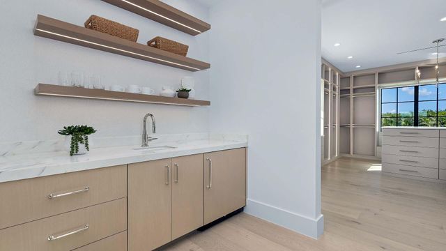 1142 Harbor Drive, Delray Beach, FL 33483