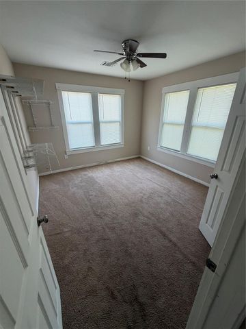 6830 Avenue I, Houston, TX 77011